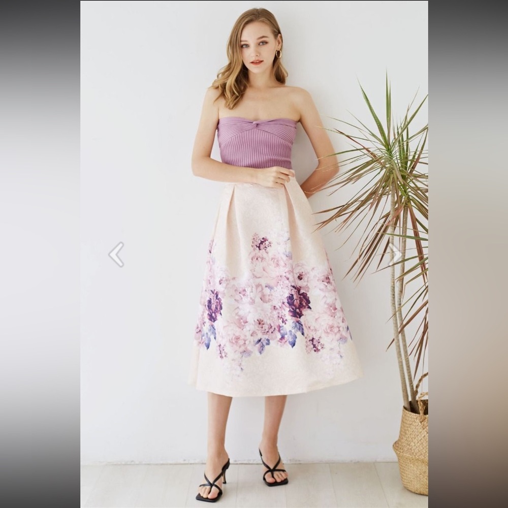 LAVENDER PEONY PRINT EMBOSSED MIDI SKIRT